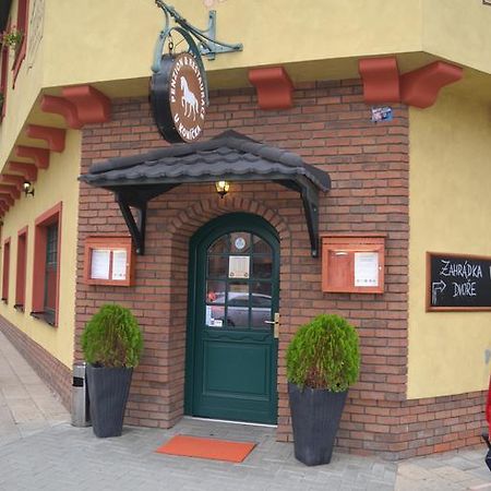 Penzion A Restaurace U Konicka Prostějov Kültér fotó