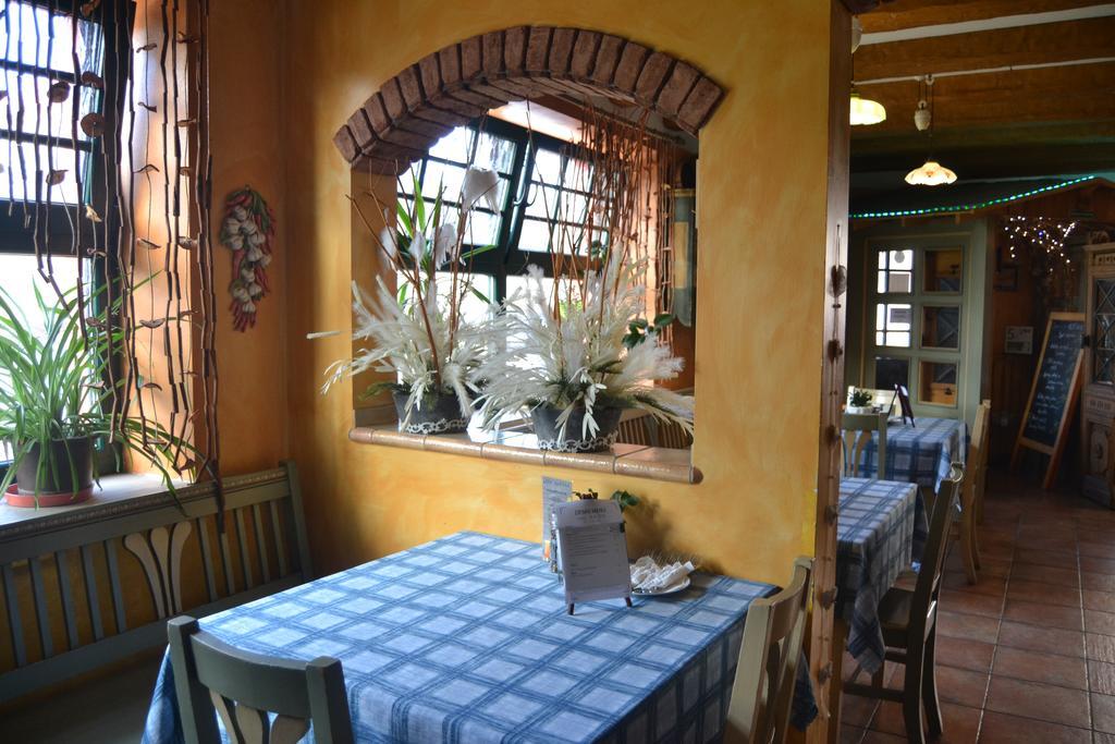 Penzion A Restaurace U Konicka Prostějov Kültér fotó